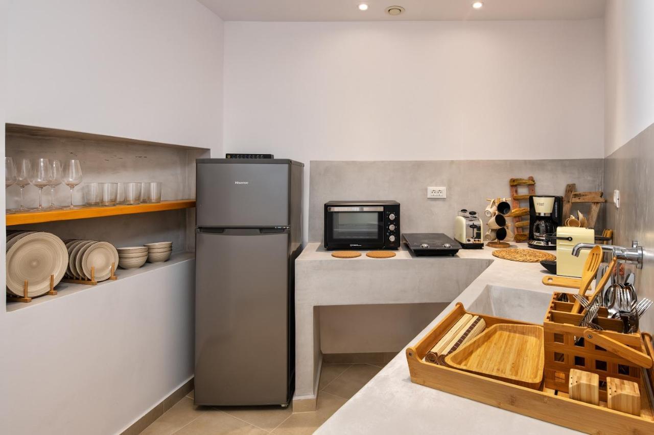 Pýrgos Astivi Santorini Apartments מראה חיצוני תמונה