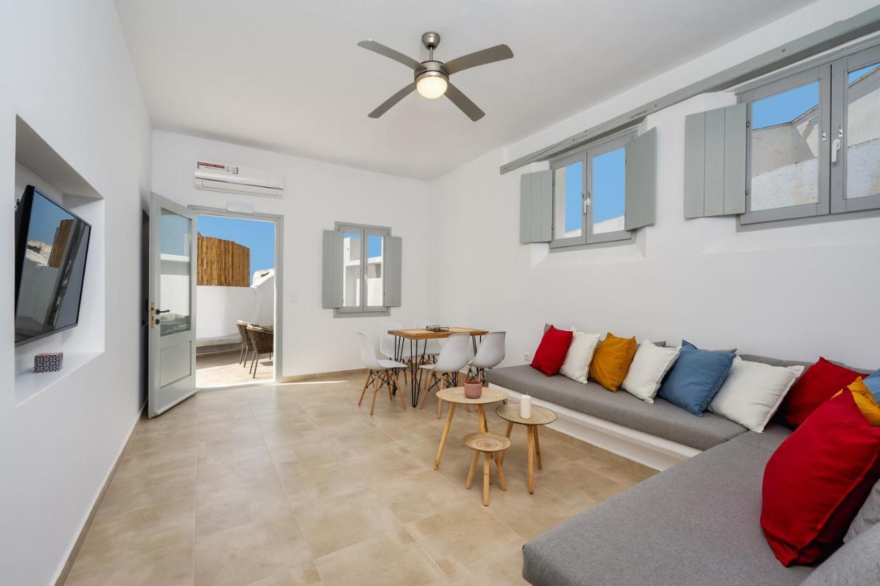 Pýrgos Astivi Santorini Apartments מראה חיצוני תמונה